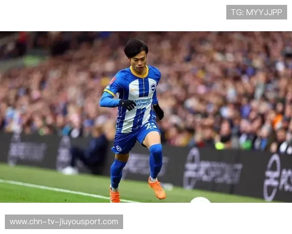 布莱顿传控推进顺畅，三笘薰内切抽射中框